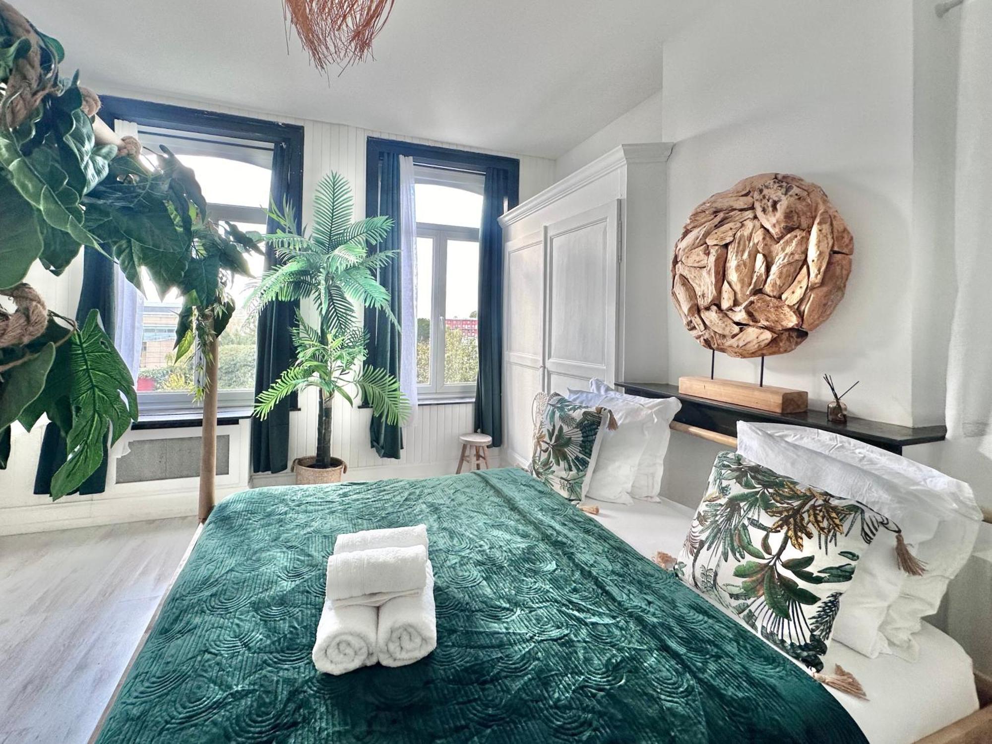 04 Tourcoing - St Barth Style Jungle Room Exteriör bild